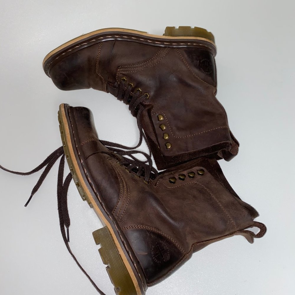 DR. MARTENS Leather Boots